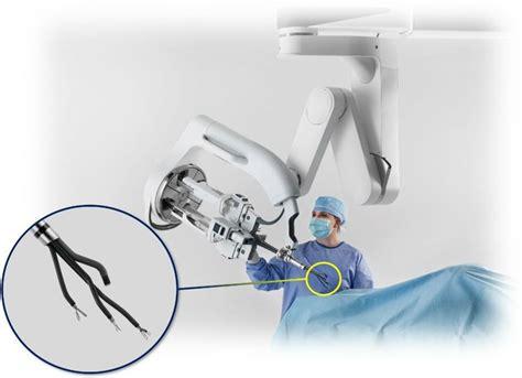 Da Vinci SP surgical robot | Photo by Intuitive Surgical Inc. in 2021 | Surgical robots, Robot ...